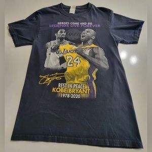 RIP Kobe Bryant Legends Live Forever Bayside Black Tee (Large)